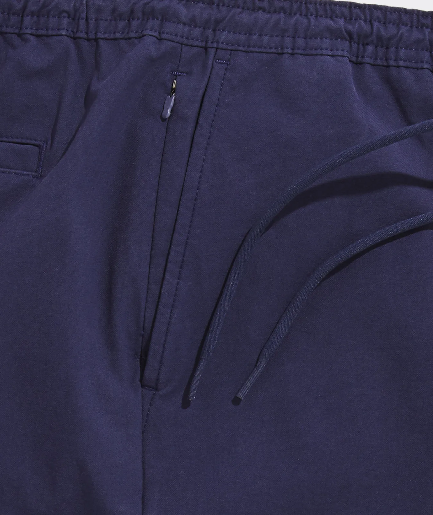 Shorts<Vineyard Vines 7 Inch On-The-Go Canvas Pull-On Shorts Nautical Navy