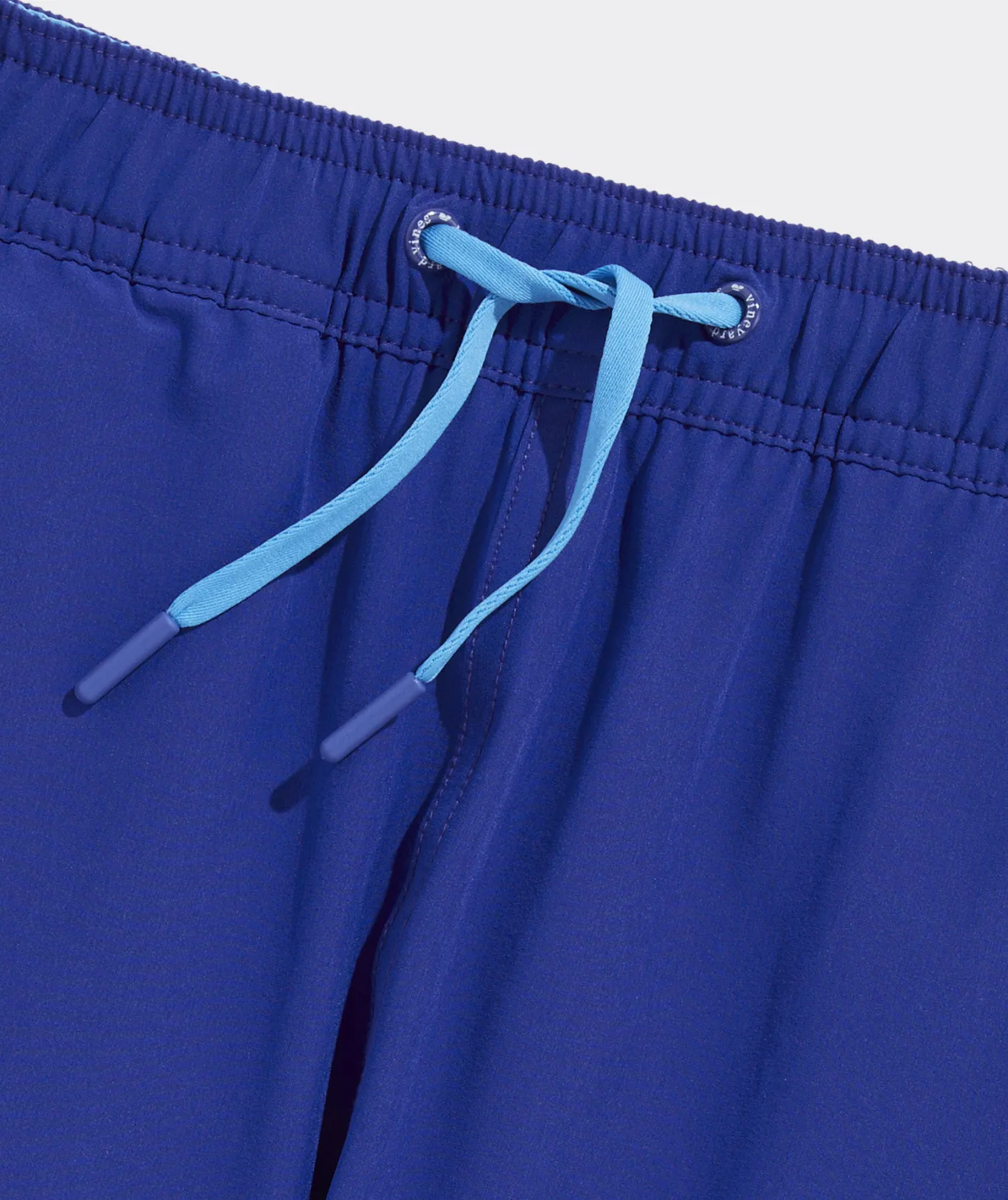 Pants & Shorts For Men|Mens<Vineyard Vines 7 Inch On-The-Go Shorts Stone
