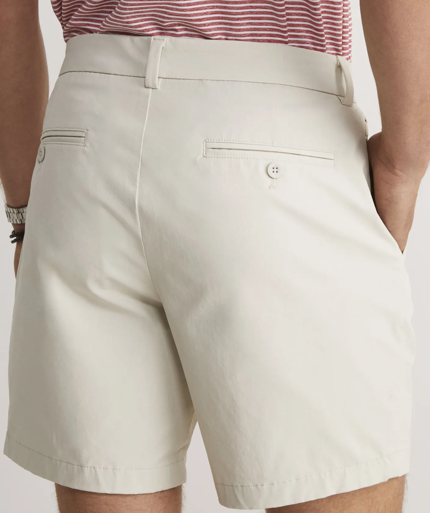 Shorts<Vineyard Vines 7 Inch On-The-Go Shorts Stone