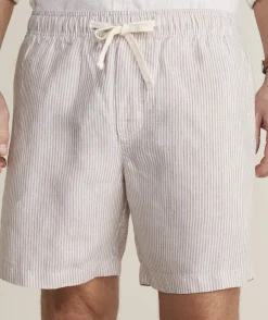Shorts<Vineyard Vines 7 Inch Pull-On Linen Shorts Cappuccino