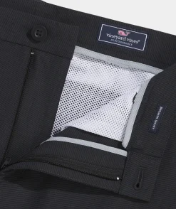 Shorts<Vineyard Vines 8 Inch Textured Performance Breaker Shorts Jet Black