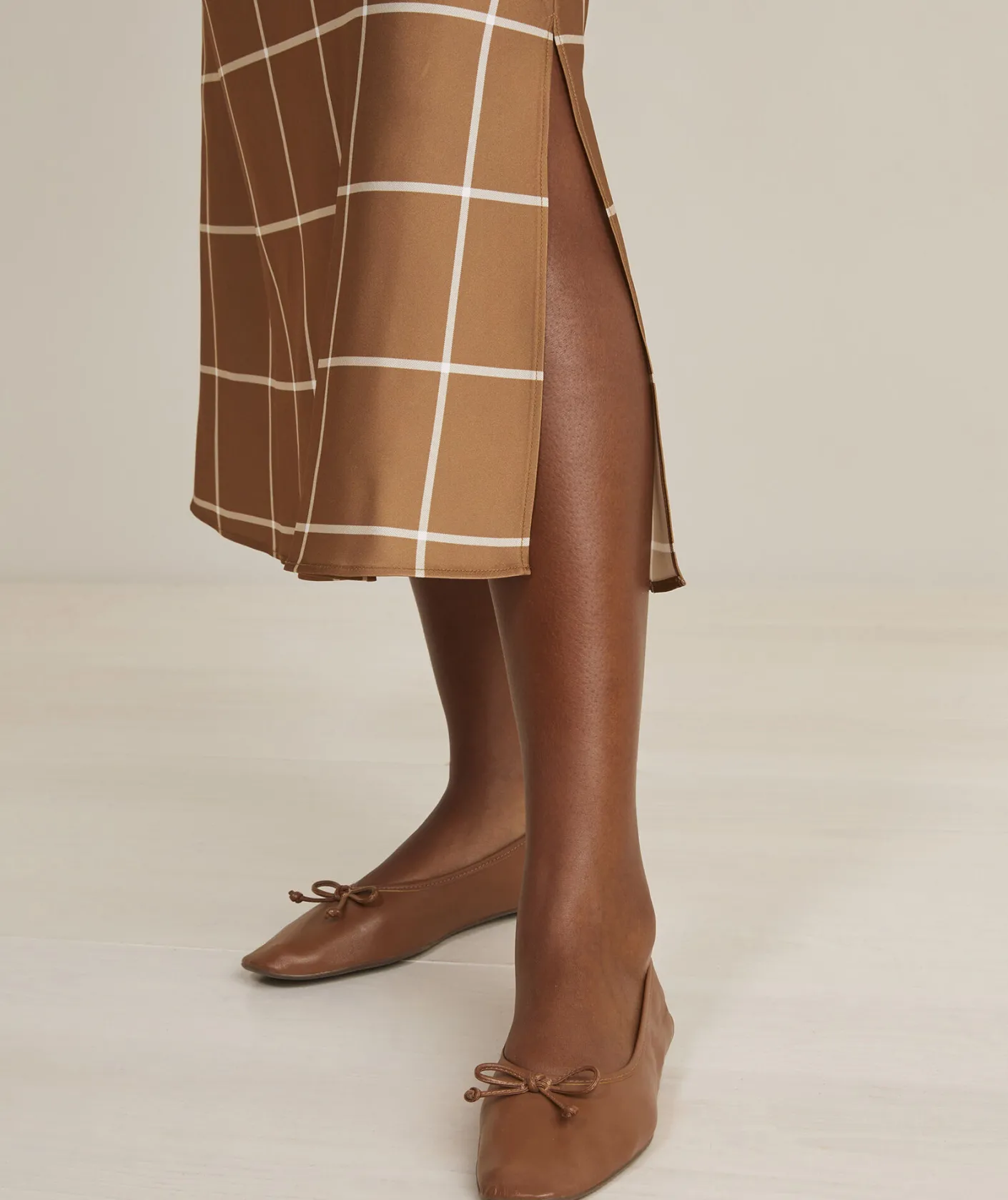 Dresses & Skirts<Vineyard Vines Satin Midi Slip Skirt Plaid - Gingerbread